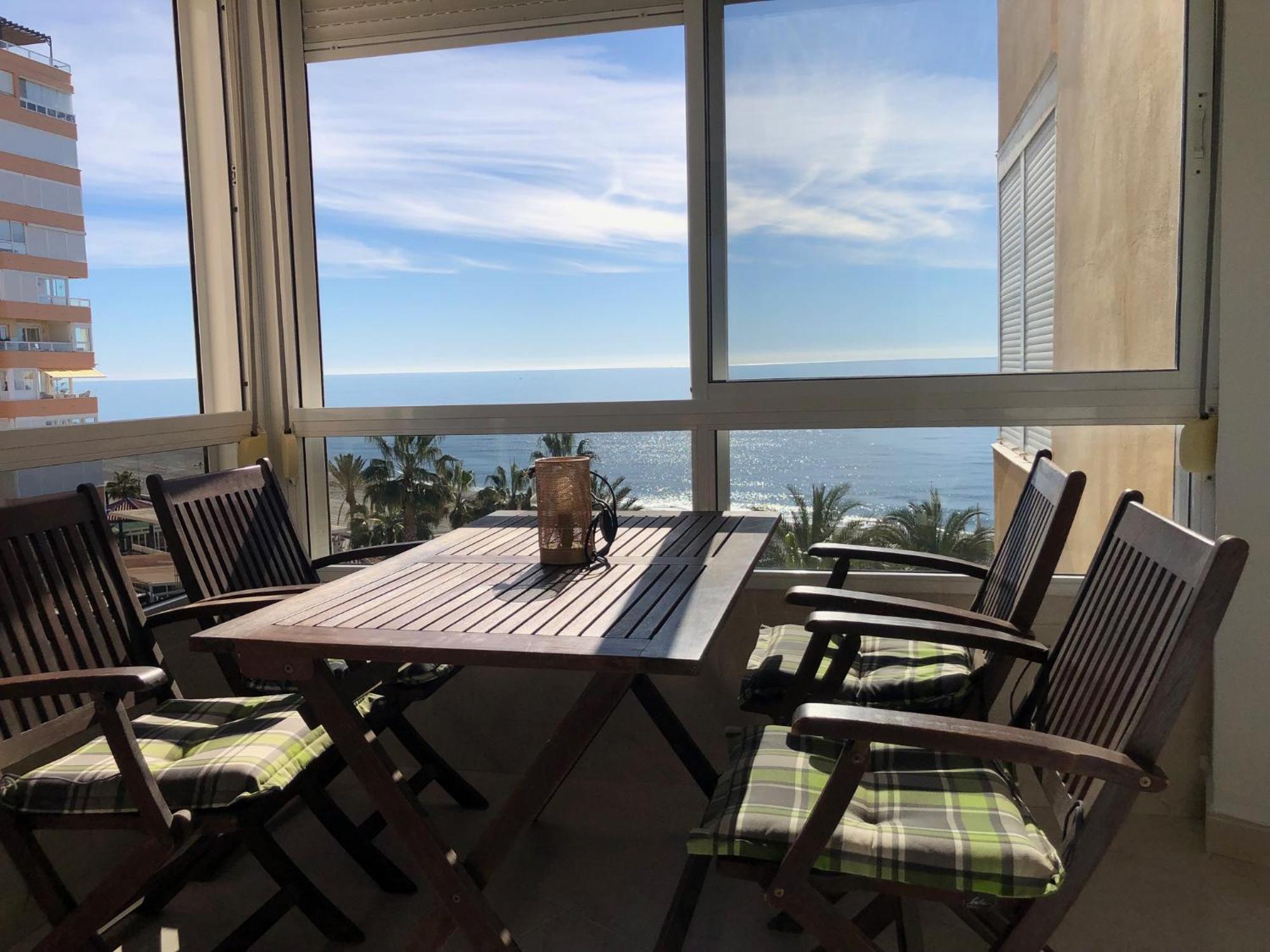 Estudio Mar En Calma, Primera Linea De Playa Con Vistas Al Mar Torrox Eksteriør bilde